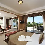 Augusto Boutique & 5* Konakli
