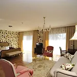 Augusto Boutique & Hotel 5*