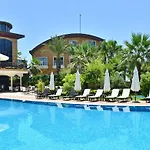 Hotel Augusto Boutique & 5*