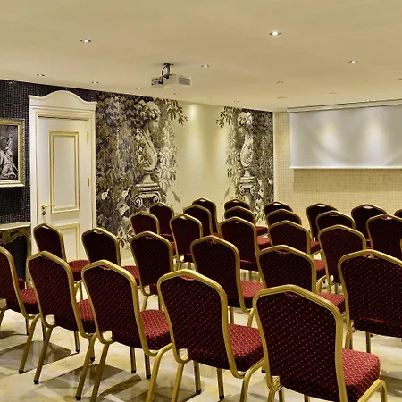 Augusto Boutique & 阿拉尼亚