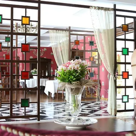 Augusto Boutique & 阿拉尼亚