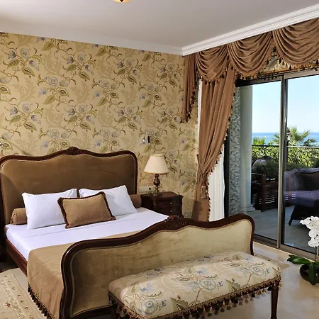 Augusto Boutique & Szálloda 5*