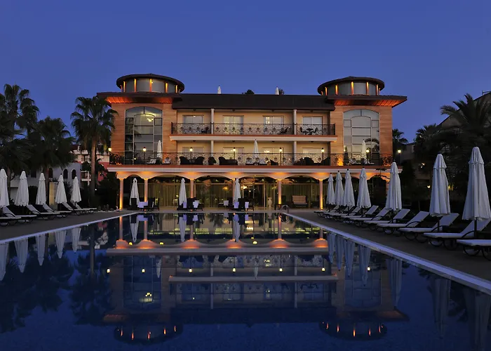 Augusto Boutique & 5*