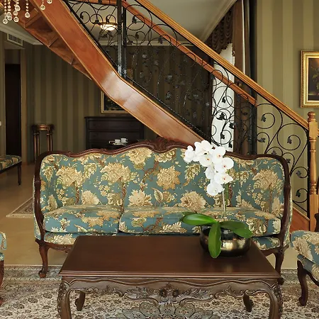 Hotel Augusto Boutique & 5*