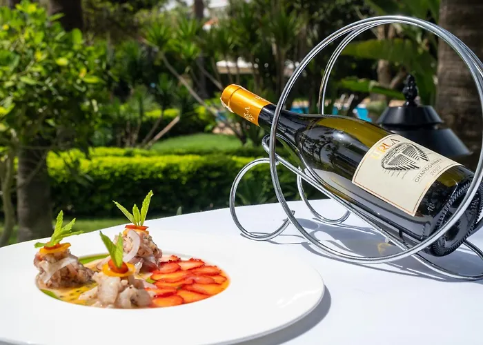 Augusto Boutique & Конакли